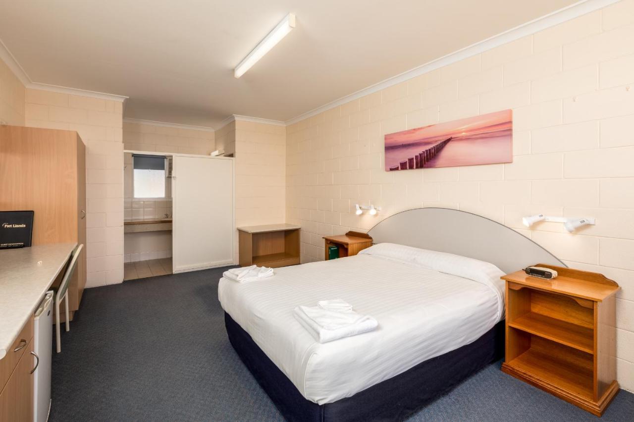 Blue Seas Motel Port Lincoln Exterior photo
